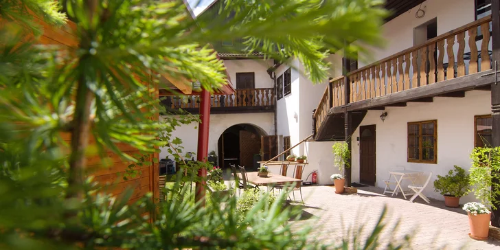 Apartmány v srdci Třeboně až pro 4 osoby: výhled na Zlatou stoku, vstup do Muzea marcipánu