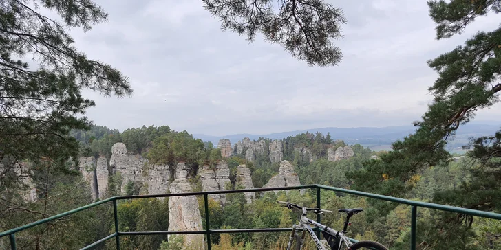 Dobrodružná outdoor hra Hruboskalsko pro celou rodinu, partu přátel nebo kolegy