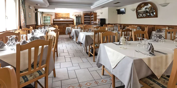 Italské Bormio: hotel blízko termálních lázní, polopenze, ideální zázemí pro rodiny
