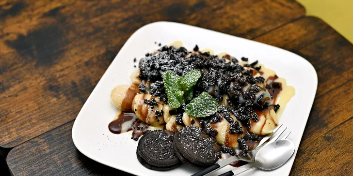 Americké mini lívance dle výběru: Kinder Bueno, Oreo, Lotus i jahody s javorovým sirupem
