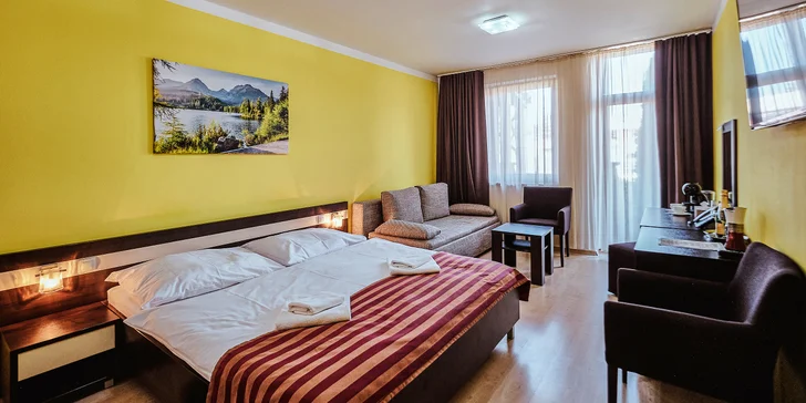 Apartmány na Liptově přímo v areálu Aquaparku Bešeňová, lahev sektu