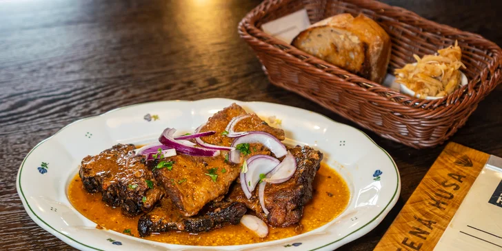Otevřený voucher do restaurace Potrefená husa: konzumace v hodnotě 500 nebo 1000 Kč