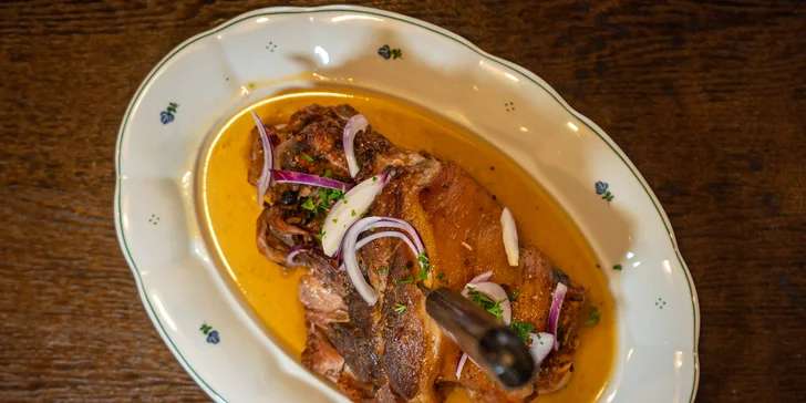 Otevřený voucher do restaurace Potrefená husa: konzumace v hodnotě 500 nebo 1000 Kč