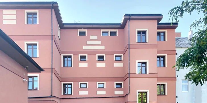 4* pobyt v Chomutově: balíčky se snídaní a privátní vířivkou i saunou