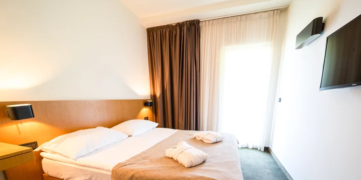 4* dovolená v Chorvatsku: polopenze či plná penze, neomezený vstup do aquaparků, 2 děti zdarma