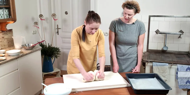 Vánočkové videokurzy: kvásková, z droždí i variace, bonusový materiál s kalkulačkou receptury