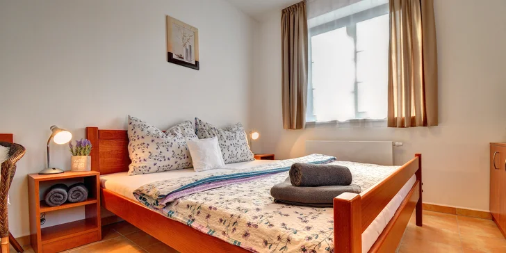 Pobyt v historickém centru Třeboně: penzion s výhledem na zámek a komfortními apartmány