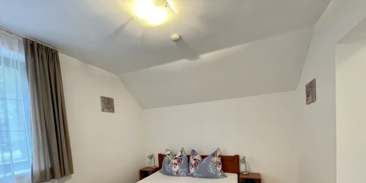 Pobyt v historickém centru Třeboně: penzion s výhledem na zámek a komfortními apartmány