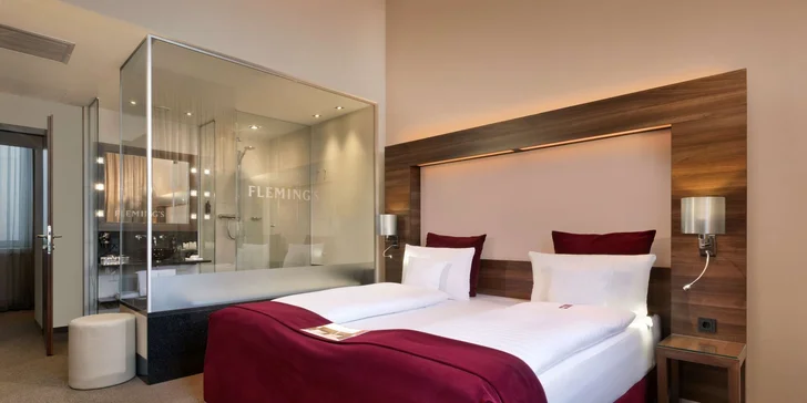 Pobyt v elegantním 4* hotelu poblíž vídeňské radnice i rezidence Hofburg: snídaně a neomezený wellness