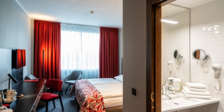 4* pobyt u centra Vratislavi: hotel přímo u Odry, snídaně a možnost sauny