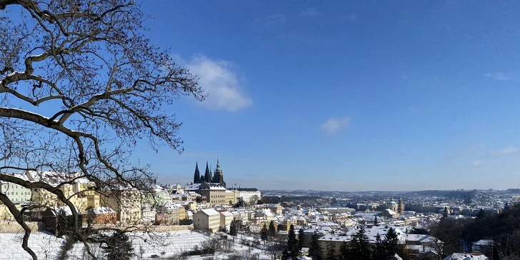 Legendární hotel International v Praze: pobyt se snídaní, skvělá dostupnost do centra