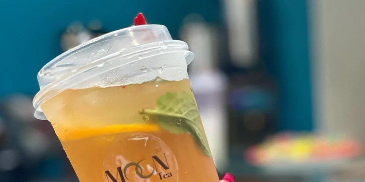 Velký fresh fruit bubble tea dle výběru i s porcí klasických či praskajících jelly