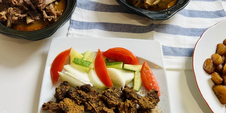 Africké 4chodové menu pro 1 nebo 2 osoby i varianta s palmovým vínem