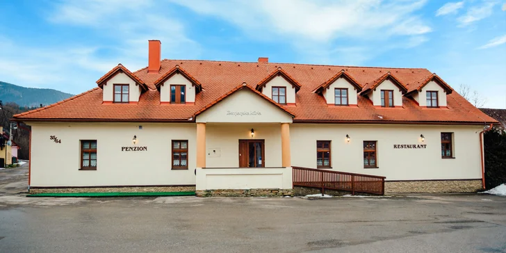 Pobyt v historickém penzionu na Oravě s polopenzí i vstupem do aquaparku