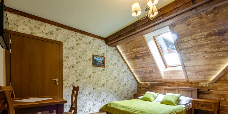 Tradiční penzion v Zakopaném s vyhlášenou kuchyní: bohaté snídaně, výlety