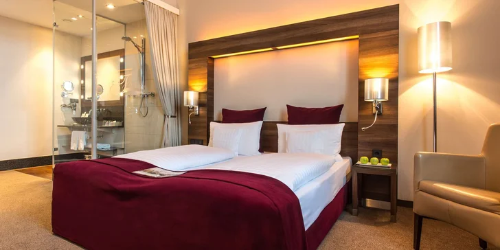 Pobyt v elegantním 4* hotelu poblíž vídeňské radnice i rezidence Hofburg: snídaně a neomezený wellness