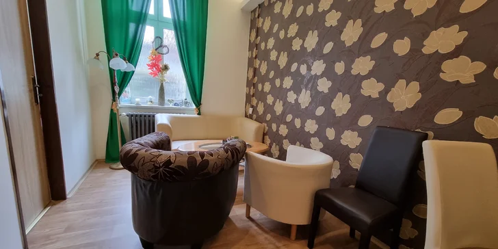 Káva a dortík dle výběru: v nabídce i bezlepkové, veganské či nízkosacharidové