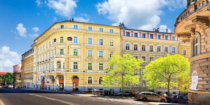 Romantika ve 4* hotelu kousek od Petřína: pobyt se snídaní i víkend s piknikem