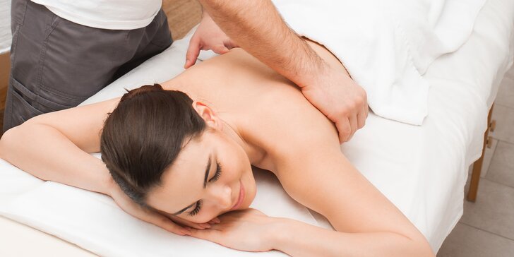 Hodinová speciální masáž podle výběru od profesionála Karla Stögera