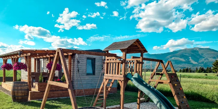 Pobyt v malebných domcích s wellness v srdci Liptova pro 2 až 5 osob