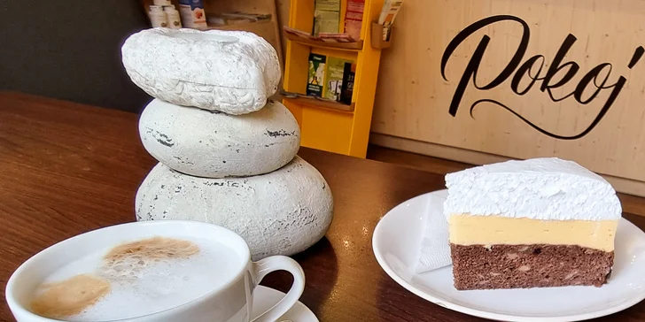 Káva a dortík dle výběru: v nabídce i bezlepkové, veganské či nízkosacharidové