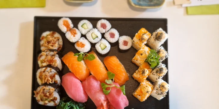 Pestrá paleta na vašem talíři: sushi sety wasabi s 27 nebo 32 kousky