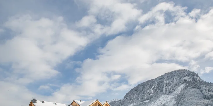 Dovolená v Alpách: moderní horský hotel COOEE alpin Dachstein se snídaní či polopenzí a saunami