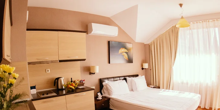 Za parádní lyžovačkou do Bulharska: 5* hotel se snídaní, bazénem, vířivkou a saunami