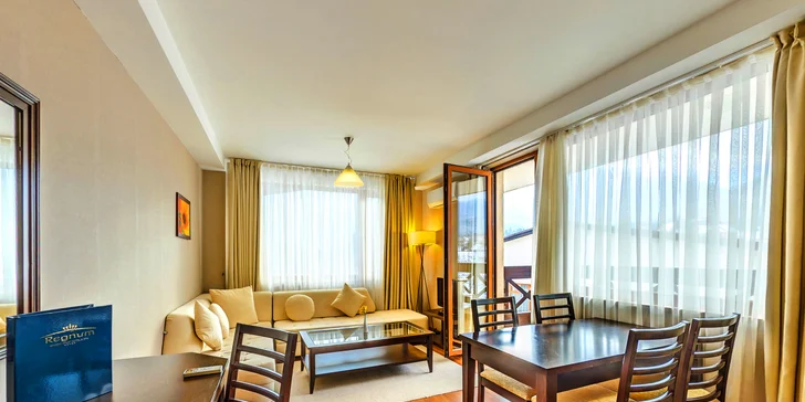Za parádní lyžovačkou do Bulharska: 5* hotel se snídaní, bazénem, vířivkou a saunami
