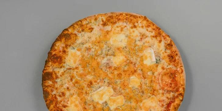 Pro jednoho pizza dle výběru, pro dvě nebo čtyři osoby pizza a třeba i 0,5l pivo Ostravar