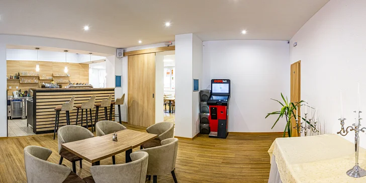 Pobyt v klidné části Liptova: moderní pokoje až pro 7 osob, snídaně nebo polopenze