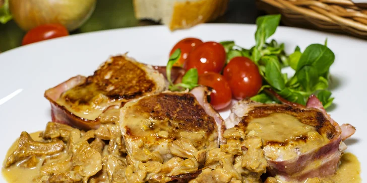 Pobyt v klidné části Liptova: moderní pokoje až pro 7 osob, snídaně nebo polopenze