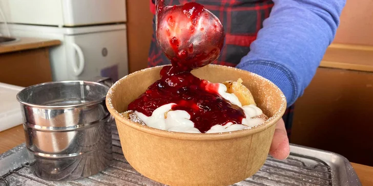 Čerstvé mini lívanečky a limonáda nebo káva s sebou pro 1 nebo 2 mlsouny