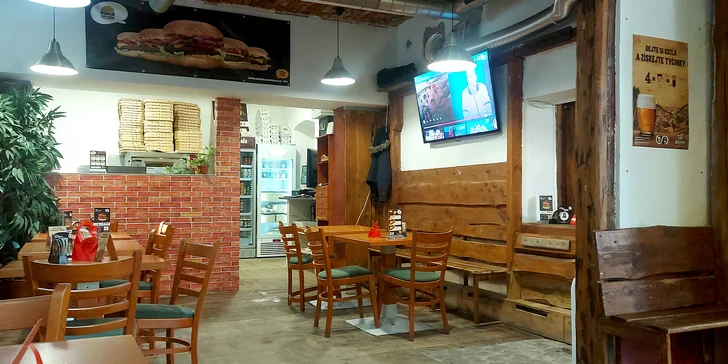 Burger podle výběru z 6 druhů, steakové hranolky a nealko nápoj pro 1 osobu