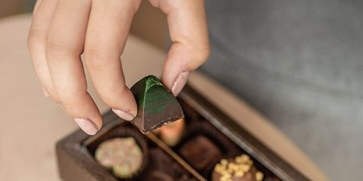 Pralinky a lanýže z čokoládovny Janek v Rocher Café: 10 nebo 20 ks v dárkovém balení