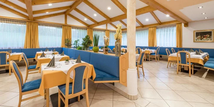 Dolomity Superski: 3* hotel s polopenzi a doprava autobusem tam i zpět