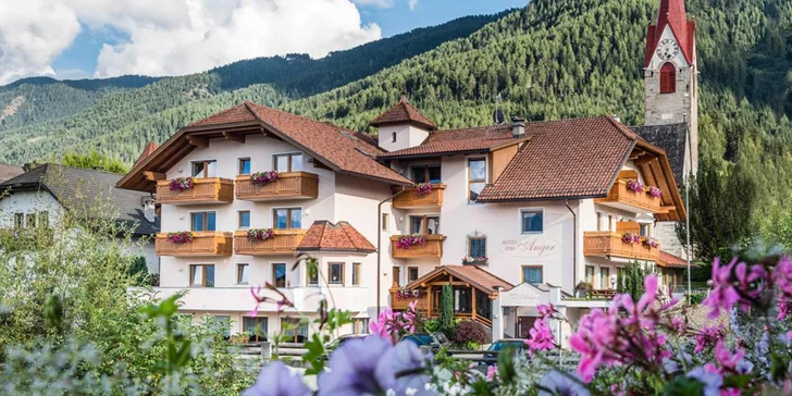 Dolomity Superski: 3* hotel s polopenzi a doprava autobusem tam i zpět
