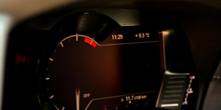 Projeďte se žihadlem: zážitkové jízdy v Toyota Supra, 20, 40 nebo 60 minut pro 1 osobu