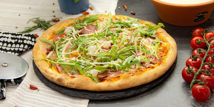 Pizza na odnos s sebou: pizza dle výběru pro jednoho i pro dva, krabice v ceně