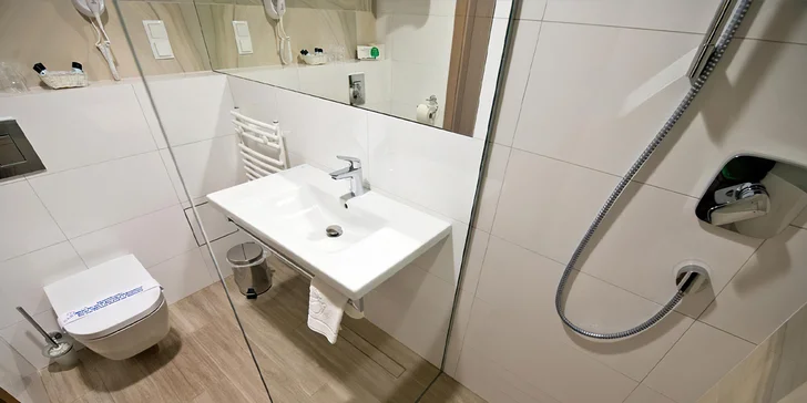 Jako u moře: 4* resort v Polsku, polopenze a neomezený wellness i solná jeskyně