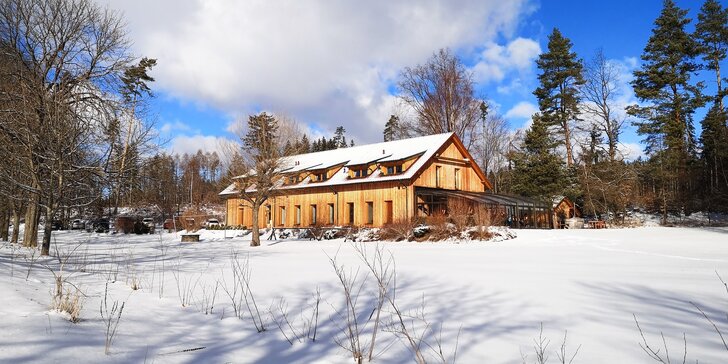 Moravský kras: nádherné ubytování v přírodě s polopenzí, vínem a finskou saunou