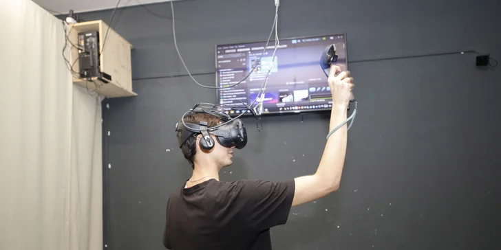 Virtuální realita na špičkovém herním zařízení HTC Vive: 55 minut až pro 4 hráče, mnoho různých her