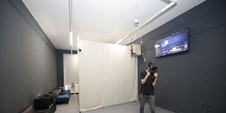 Virtuální realita na špičkovém herním zařízení HTC Vive: 55 minut až pro 4 hráče, mnoho různých her