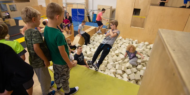 Parkour pro rodiče s dětmi: 120 minut společného tréninku v In Motion Academy