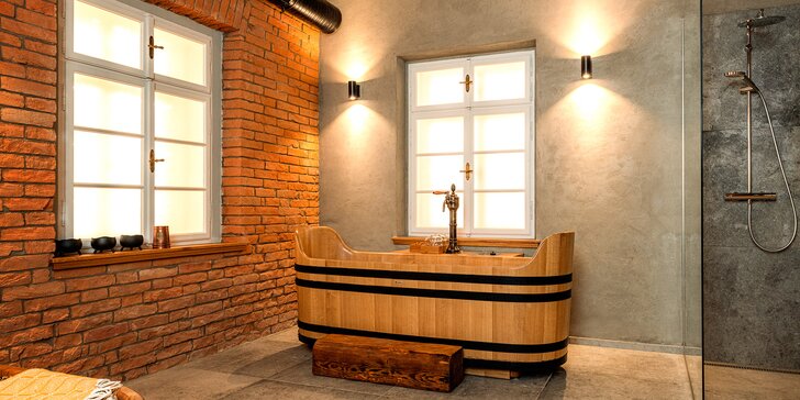 Pivní koupel ve vířivé vaně pro 1 až 4 osoby vč. občerstvení na místě a piva na doma