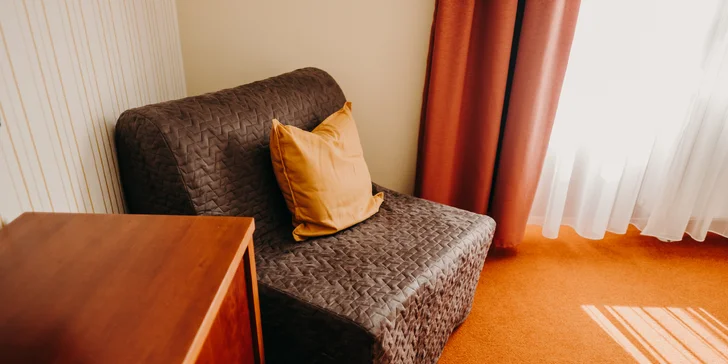 Pobyt ve Slavkově u Brna nejen pro golfisty: hotel přímo na hřišti, se snídaní a vínem