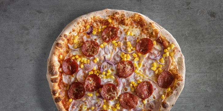 Pochutnejte si na pizze dle výběru: Havaj, šunková, sýrová i tuňáková pizza pro 1 nebo 2 osoby
