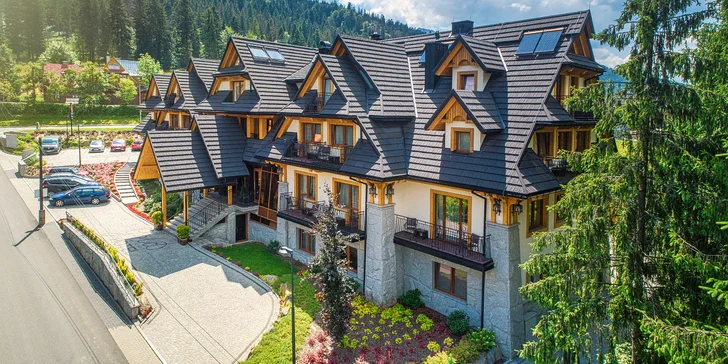 Pobyt ve 4* hotelu v Zakopaném: snídaně či polopenze a relax ve VIP wellness