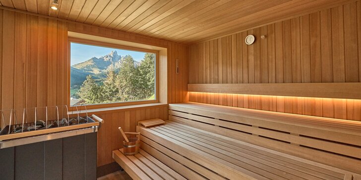 Léto a podzim v rakouských Alpách: 4* hotel s bohatou polopenzí a neomezeným wellness, first minute sleva