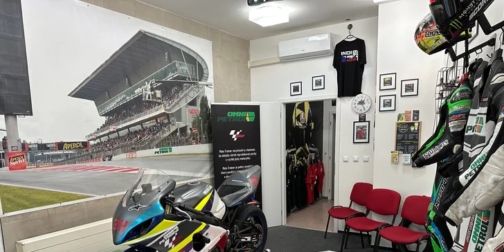 Jízda na oficiálním simulátoru Moto GP: až 70 min. adrenalinu pro 1 osobu